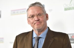 Adam McKay diz que ‘nenhum grupo é pior’ para a América do que os ‘liberais brancos’: ‘Eles estão ganhando muito com este sistema quebrado’ Adam McKay diz que ‘nenhum grupo é pior’ para a América do que os ‘liberais brancos’: ‘Eles estão ganhando muito com este sistema quebrado’
