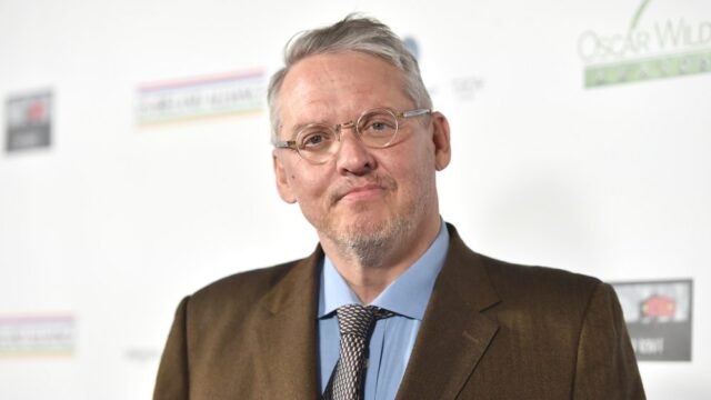 Adam McKay diz que ‘nenhum grupo é pior’ para a América do que os ‘liberais brancos’: ‘Eles estão ganhando muito com este sistema quebrado’
