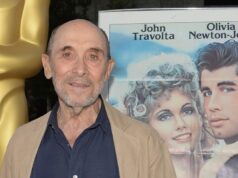 Albert Wolsky, figurinista de ‘All That Jazz’, ‘Bugsy’ e ‘Grease’, morre aos 95 anos Albert Wolsky, figurinista de 'All That Jazz', 'Bugsy' e 'Grease', morre aos 95 anos