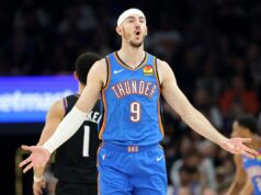 Alex Caruso envia aviso sobre LeBron James como Thunder Battle Lakers Alex Caruso