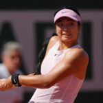 Alex Eala e sua parceira Victoria Mboko desistiram do torneio de duplas do Aberto da França de 2026.