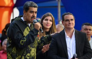 Aliado de Maduro é deportado para os EUA por suposto esquema de corrupção bilionário ligado a petróleo e programa alimentar Aliado de Maduro é deportado para os EUA por suposto esquema de corrupção bilionário ligado a petróleo e programa alimentar