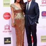 George e Amal Clooney trouxeram um toque de glamour à King's Trust Celebration no Royal Albert Hall, em Londres, na noite de segunda-feira.