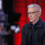 Anderson Cooper assina '60 minutos 'após 20 anos, saudando a 'independência' e a 'confiança que ele tem com os espectadores' do programa