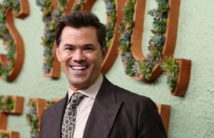 Andrew Rannells cantou a música do ‘Livro de Mórmon’ no Sweet 16 de Maude Apatow TCDGIRL_EC294 Andrew Rannells 25 coisas.jpg
