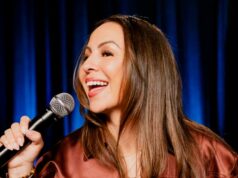 Anjelah Johnson-Reyes combina a maternidade com suas tendências engraçadas de tia em ‘Ugly Baby’ Anjelah Johnson-Reyes combina a maternidade com suas tendências engraçadas de tia em 'Ugly Baby'