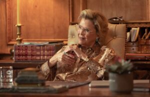 Annette Bening sobre o confronto direto com Beth e Rip em ‘Dutton Ranch’, aperfeiçoando aquele sotaque e guarda-roupa e trazendo ‘vulnerabilidade e desespero’ para Beulah Annette Bening sobre o confronto direto com Beth e Rip em 'Dutton Ranch', aperfeiçoando aquele sotaque e guarda-roupa e trazendo 'vulnerabilidade e desespero' para Beulah