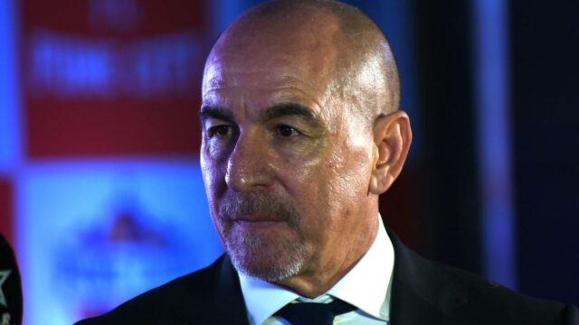 Antonio Habas deve deixar o Inter Kashi uma temporada depois de levá-lo ao título da I-League
