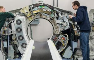 Apple Manufacturing Academy destaca a adoção de IA na indústria dos EUA Apple Manufacturing Academy destaca a adoção de IA na indústria dos EUA