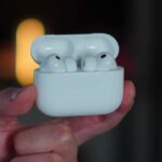 Apple compartilha novas descobertas sobre AirPods do estudo de audição