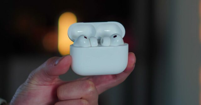 Apple compartilha novas descobertas sobre AirPods do estudo de audição

