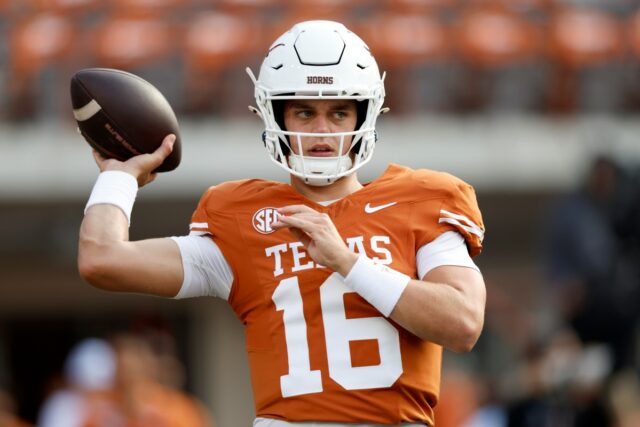Arch Manning #16 of the Texas Longhorns