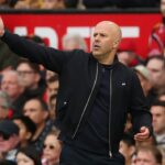 Arne Slot Dibidik Klub Maarten Paes, Musim Depan Tinggalkan Liverpool?