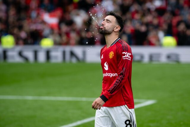 Arne Slot agora explica por que o Liverpool não conseguiu lidar com a influência de Bruno Fernandes no Man Utd na derrota por 3-2
