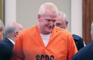 As condenações por duplo homicídio de Alex Murdaugh foram anuladas Alex Murdaugh no tribunal em 2023.