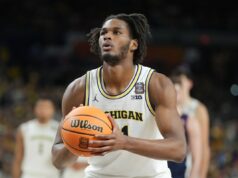 As equipes da NBA não deveriam dormir com Morez Johnson Jr., de Michigan, no Draft Morez Johnson Jr. #21 of the Michigan Wolverines