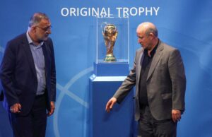 Autoridade canadense apóia relato de que o chefe da Federação iraniana teve sua entrada negada em evento da FIFA Autoridade canadense apóia relato de que o chefe da Federação iraniana teve sua entrada negada em evento da FIFA