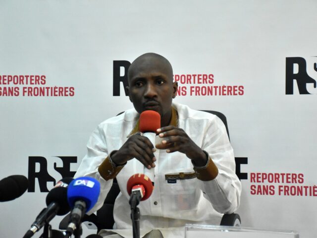 Autoridades de Burkina Faso acusadas de deter secretamente jornalista proeminente
