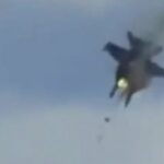 Aviões de combate colidem em show aéreo dos EUA
