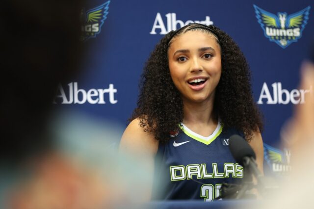 Azzi Fudd pode enfrentar multa da WNBA pelos últimos comentários
