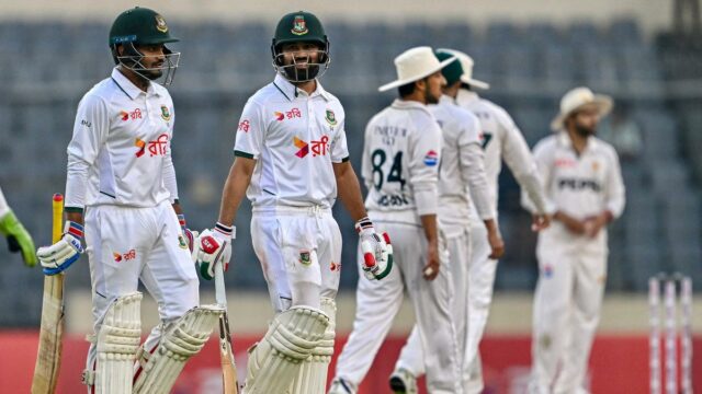 BAN vs PAK, 1º teste, Dia 4 Pontuação AO VIVO: BAN vs PAK, 1º teste, Dia 4 Pontuação AO VIVO: A chuva interrompe o jogo enquanto a liderança de Bangladesh ultrapassa 120 corridas