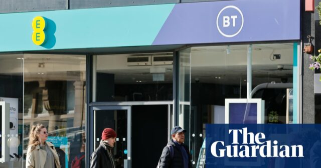 BT alerta sobre aumentos de preços de smartphones devido à escassez de chips devido ao boom da IA
