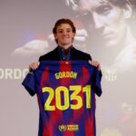 Barcelona contrata o atacante inglês Anthony Gordon, do Newcastle