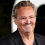 Bens valiosos de Matthew Perry em leilão: recordações de 'Friends', Batman e Banksy
