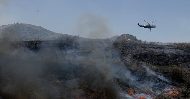 Biblioteca Reagan evacuada enquanto o incêndio na Califórnia se espalha Biblioteca Reagan evacuada enquanto o incêndio na Califórnia se espalha