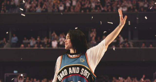 Billie Eilish, íntima até mesmo aos olhos de James Cameron: nossos críticos opinam sobre o documentário do show em 3D 'Hit Me Hard and Soft'
