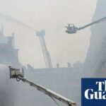 Bombeiros do Reino Unido são chamados para disparar uma bateria de íons de lítio a cada cinco horas