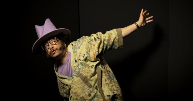 Boots Riley espera roubar sua mente com a comédia subversiva Boots Riley espera roubar sua mente com a comédia subversiva ‘I Love Boosters’
