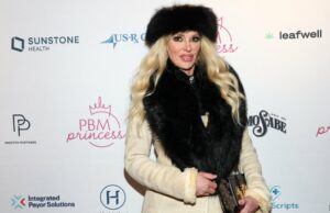 Brandi Glanville acha que tem ‘micose sexualmente transmissível’ na garganta Brandi Glanville estreia novo visual depois de lutar contra o parasita facial