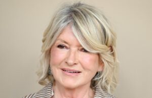 Brilhe como Martha Stewart com este iluminador de US $ 15 que ela usa Marta Stewart