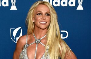 Britney Spears supostamente saiu da reabilitação e espera que um acordo judicial seja oferecido no caso de DUI Britney Spears supostamente saiu da reabilitação e espera que um acordo judicial seja oferecido no caso de DUI
