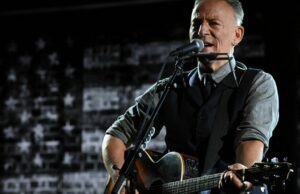 Bruce Springsteen chama Trump, Larry e David Ellison no penúltimo ‘Late Show’ de Colbert Bruce Springsteen chama Trump, Larry e David Ellison no penúltimo ‘Late Show’ de Colbert