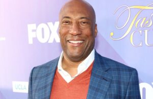 Byron Allen sobre como ele planeja usar o BuzzFeed para criar um ‘primeiro serviço global de streaming gratuito’, o que significa assumir o controle do horário da CBS de Colbert e por que ele deseja comprar Starz Byron Allen sobre como ele planeja usar o BuzzFeed para criar um 'primeiro serviço global de streaming gratuito', o que significa assumir o controle do horário da CBS de Colbert e por que ele deseja comprar Starz