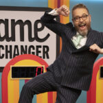 CEO da Dropout fala sobre o lançamento de um jogo de tabuleiro 'Game Changer', planos para o formato doméstico 'Dimension 20' e aspirações de jogos digitais