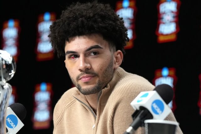 Cam Boozer obtém uma perspectiva surpreendente do draft da NBA Duke Blue Devils star Cam Boozer during NCAA Men's Basketball Tournament