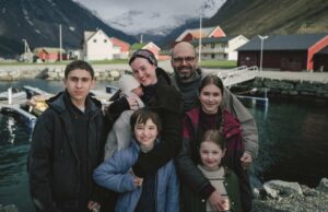 Cannes, dia 8: Netflix faz uma aquisição chamativa, enquanto o público visita ‘Fjord’ e ‘Her Private Hell’ Em ondas