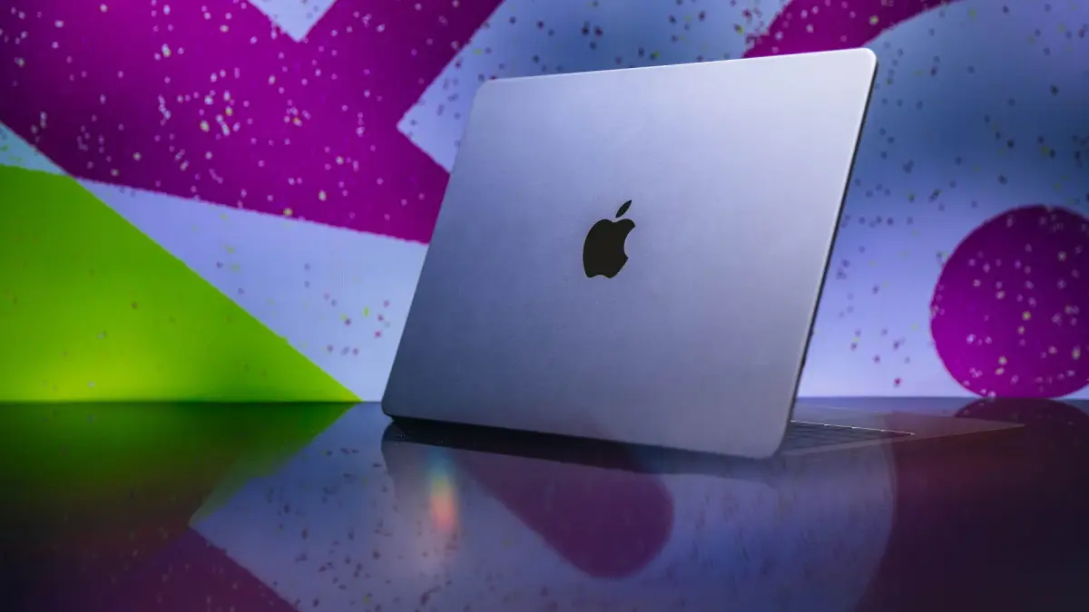 Caramba, o MacBook Air M5 finalmente caiu para menos de US $ 900 no Memorial Day