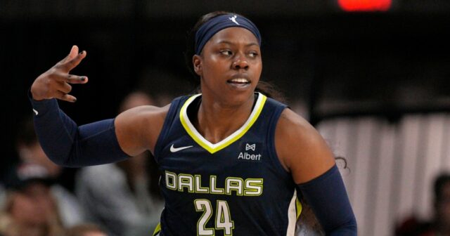 Arike Ogunbowale Mugshot Departamento de Correções e Reabilitação de Miami-Dade