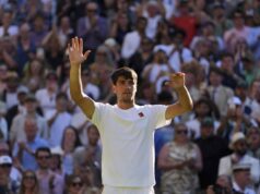 Carlos Alcaraz desiste de Wimbledon devido a lesão no pulso O bicampeão de Wimbledon, Carlos Alcaraz, disse na terça-feira que vai desistir do Grand Slam em quadra de grama no próximo mês por causa de uma lesão persistente no pulso.