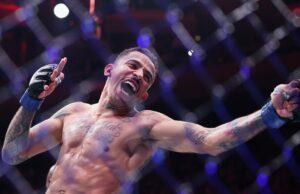 Carlos Prates pune Jack Della Maddalena no UFC Fight Night Austrália MONTREAL, QUEBEC - 10 DE MAIO: Jack Della Maddalena da Austrália reage ao entrar no octógono antes de uma luta pelo título dos meio-médios contra Belal Muhammad dos Estados Unidos durante o UFC 315 no Bell Centre em 10 de maio de 2025 em Montreal, Quebec. Minas Panagiotakis/Getty Images/AFP (Foto de Minas Panagiotakis / GETTY IMAGES NORTH AMERICA / Getty Images via AFP)