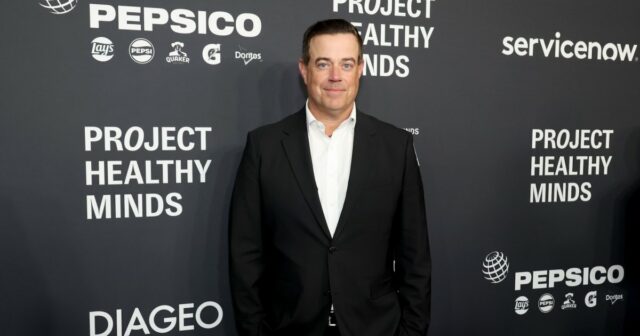 Guia da família de Carson Daly Conheça sua esposa Siri Pinter e 4 filhos 455