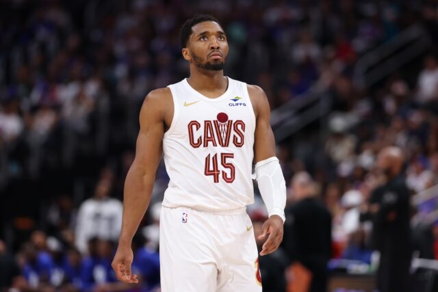 Cavaliers podem começar a reconstrução da escalação com Donovan Mitchell Cleveland Cavaliers All-Star Donovan Mitchell against Detroit Pistons