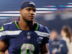 Chiefs OC Eric Bujemy não perdeu tempo criticando o jogo de Kenneth Walker III Chiefs OC Eric Bujemy não perdeu tempo criticando o jogo de Kenneth Walker III