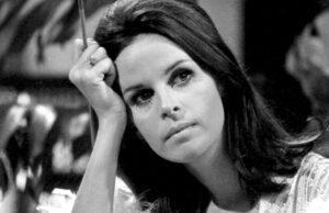 Claudine Longet, a estrela francesa que matou o esquiador olímpico Spider Sabich, morre aos 84 anos Claudine Longet, a estrela francesa que matou o esquiador olímpico Spider Sabich, morre aos 84 anos
