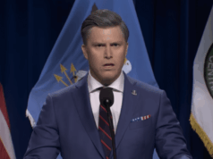 Colin Jost diz piada rejeitada por ‘SNL’ sobre Pete Hegseth lendo o versículo bíblico de ‘Pulp Fiction’ duas semanas antes de acontecer na vida real Colin Jost diz piada rejeitada por 'SNL' sobre Pete Hegseth lendo o versículo bíblico de 'Pulp Fiction' duas semanas antes de acontecer na vida real