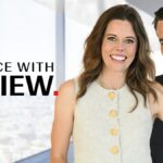 Como Jason Berger e Amy Laslett, do Kids at Play, produziram a estreia na direção de John Travolta